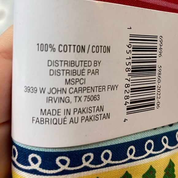 1917 - NWT Loops & Threads fabric tissu 1 yard of cotton fabric Christmas tree - Picture 3 of 7